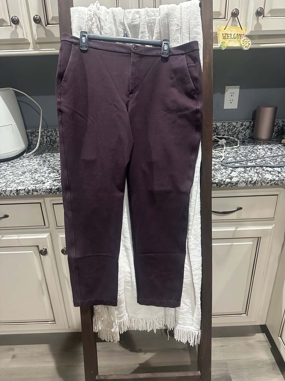 Lululemon Women's Plum Dark Purple Casual Dress Pants Trousers Size 12
